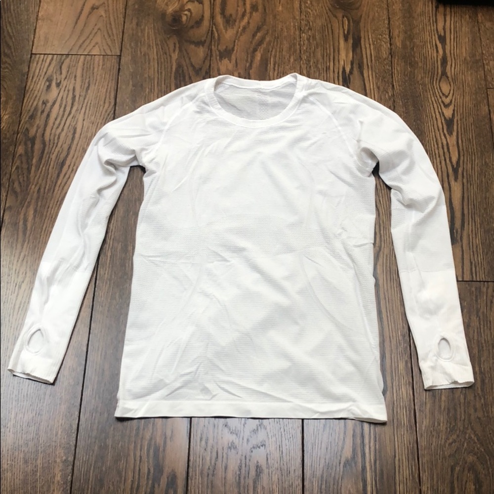 Lululemon long sleeve white t shirt. Size 10